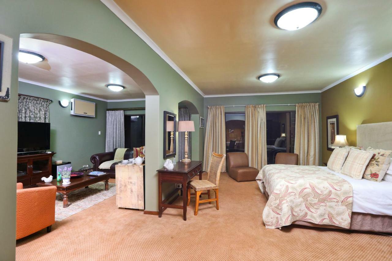 Shangri-La Manor (Adults Only) Hoekwil Екстер'єр фото