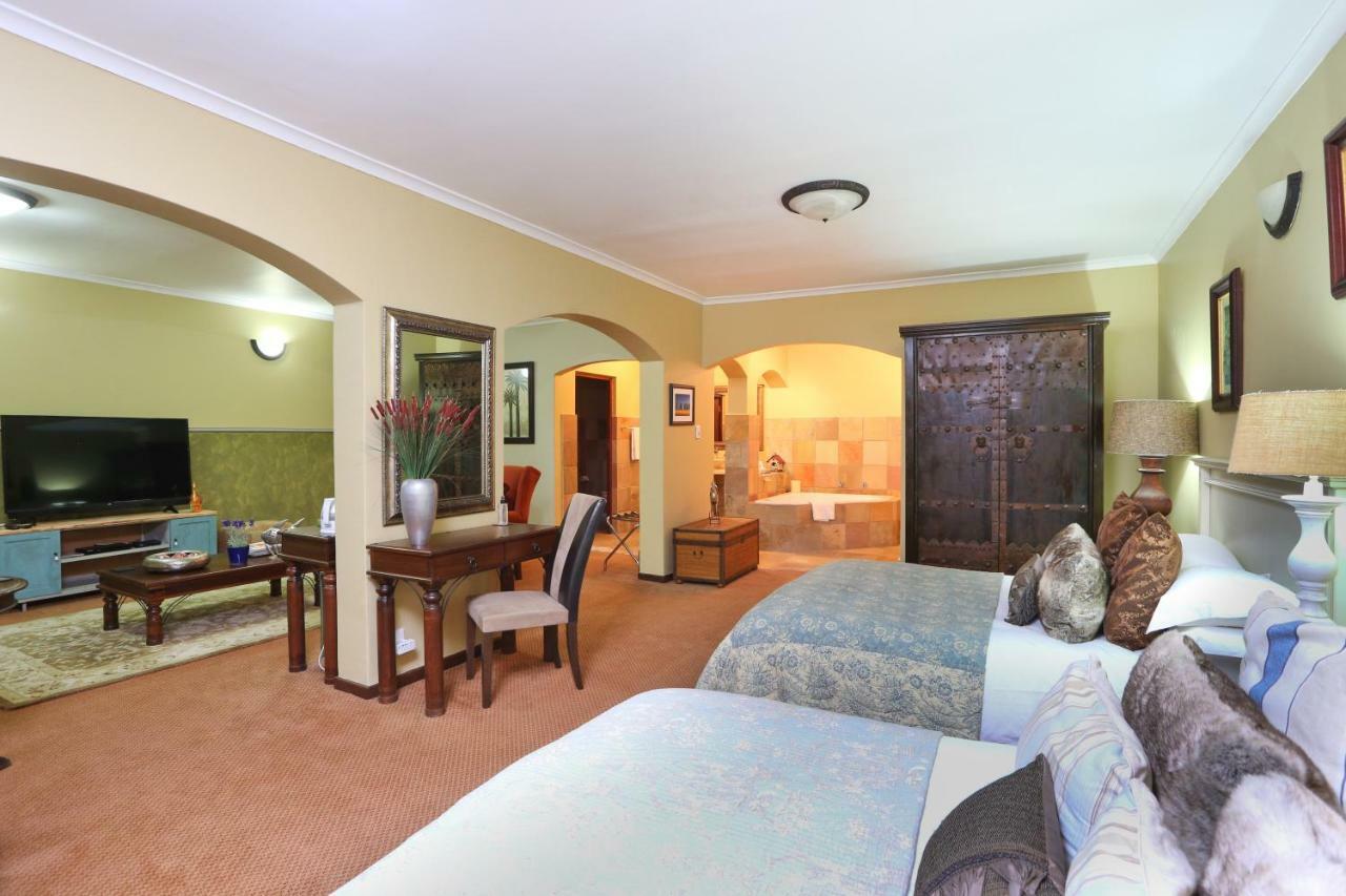 Shangri-La Manor (Adults Only) Hoekwil Екстер'єр фото