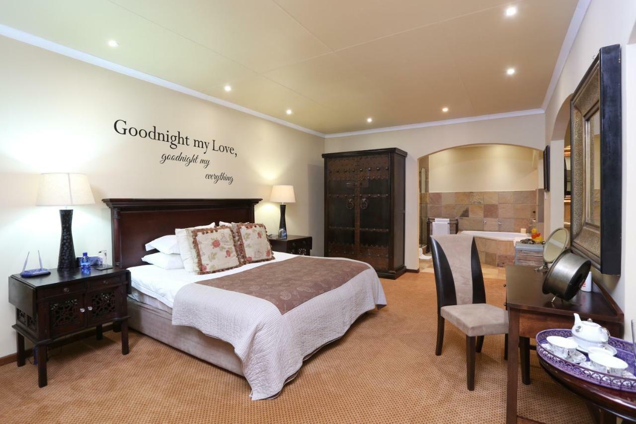 Shangri-La Manor (Adults Only) Hoekwil Екстер'єр фото